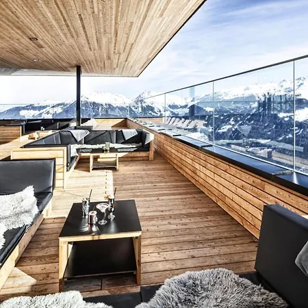 Apartamento In Kaltenbach With Ski-in Ski-out Muhlfeld