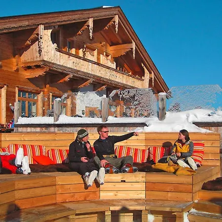 In With Ski-in Ski-out Kaltenbach